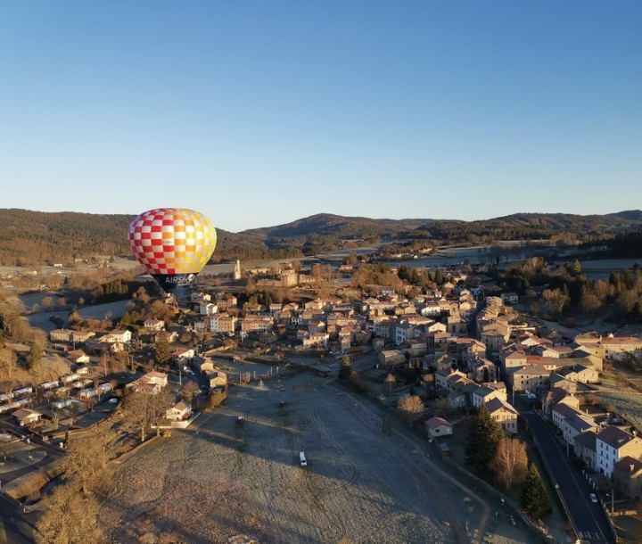 Billets de vol en montgolfière dans la Plaine du Forez, Rhône-Alpes