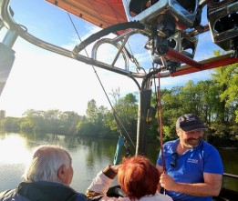 Nacelle privative vol en montgolfière Val de Loire Chenonceau France Montgolfières