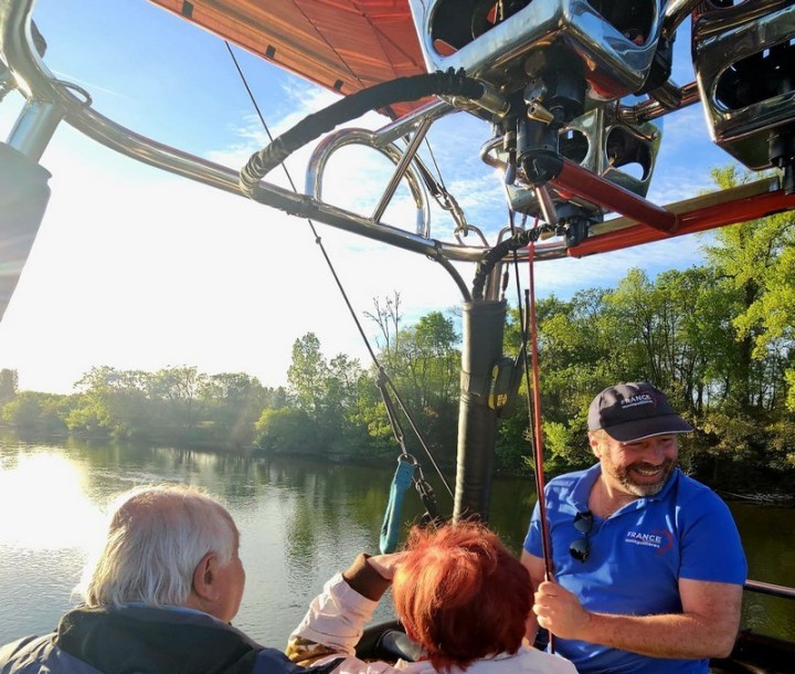 Nacelle privative vol en montgolfière Val de Loire Chenonceau France Montgolfières