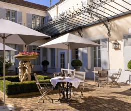 Formule Charme Vol en montgolfière et nuit d'hôtel France Montgolfières