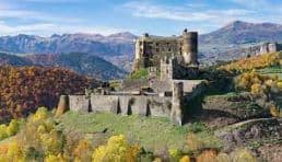Château de Murol Activités autour du site d'envol de l'Auvergne France Montgolfières